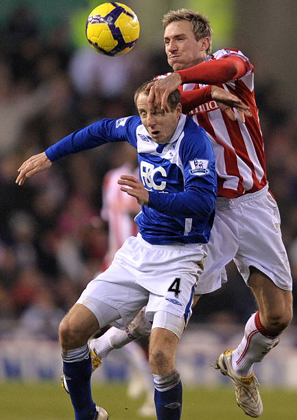 冷門的背後 冷門的背後