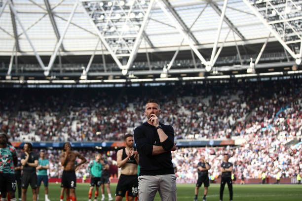 該被出示紅 該被出示紅